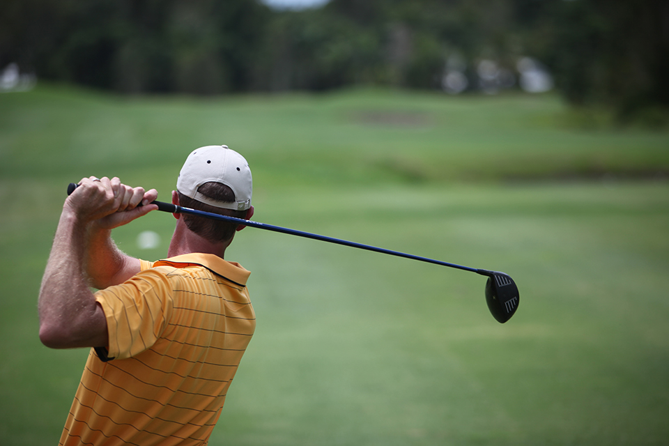 Para-Golfer in use at Half-moon Bay Golf Club - Aspire Golf